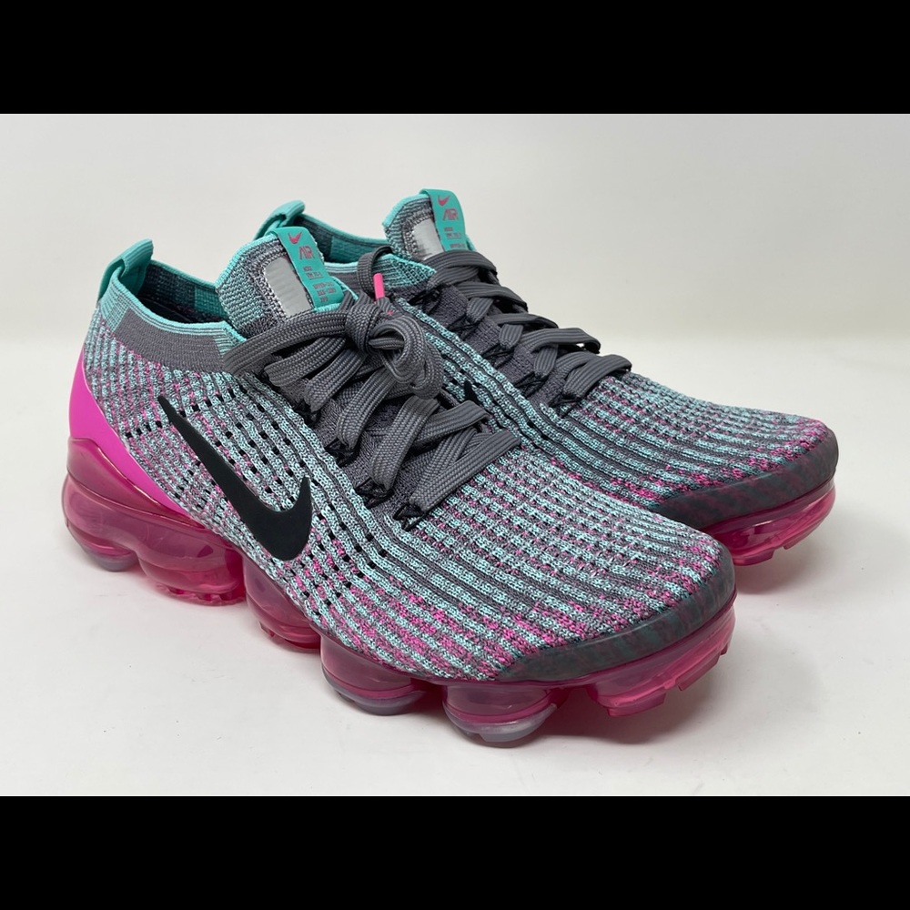 Nike VaporMax Flyknit 3 Gunsmoke Fuchsia